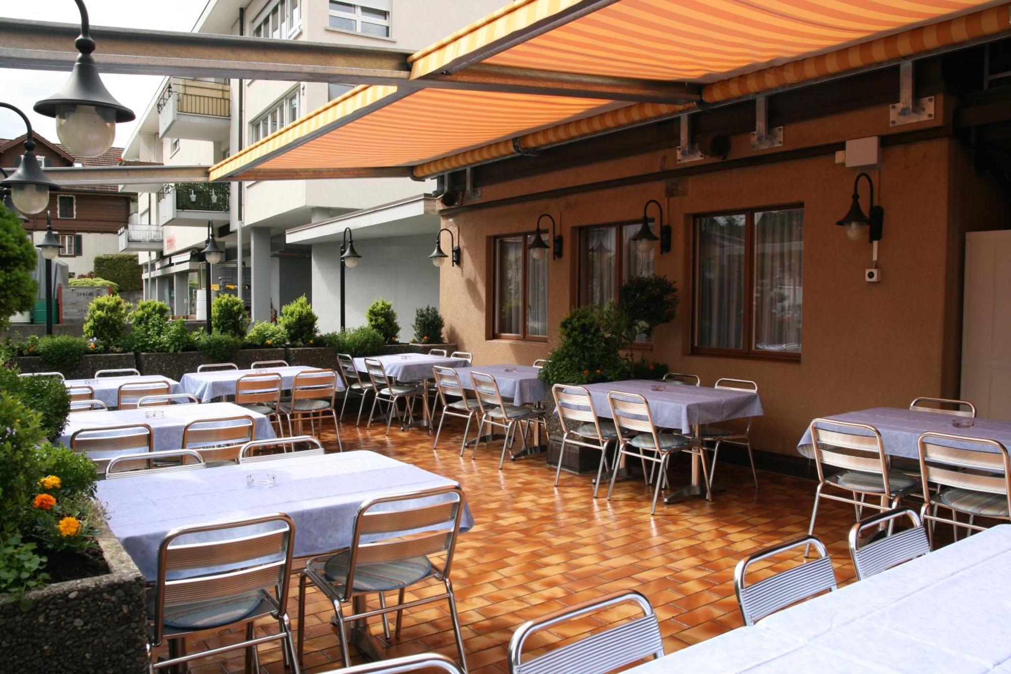 Hotel Glaernisch Hof Horgen Exterior photo